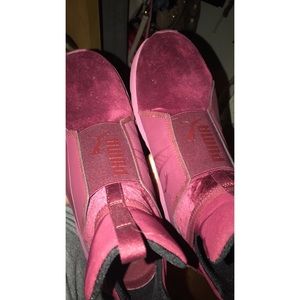 Burgundy puma  shoes